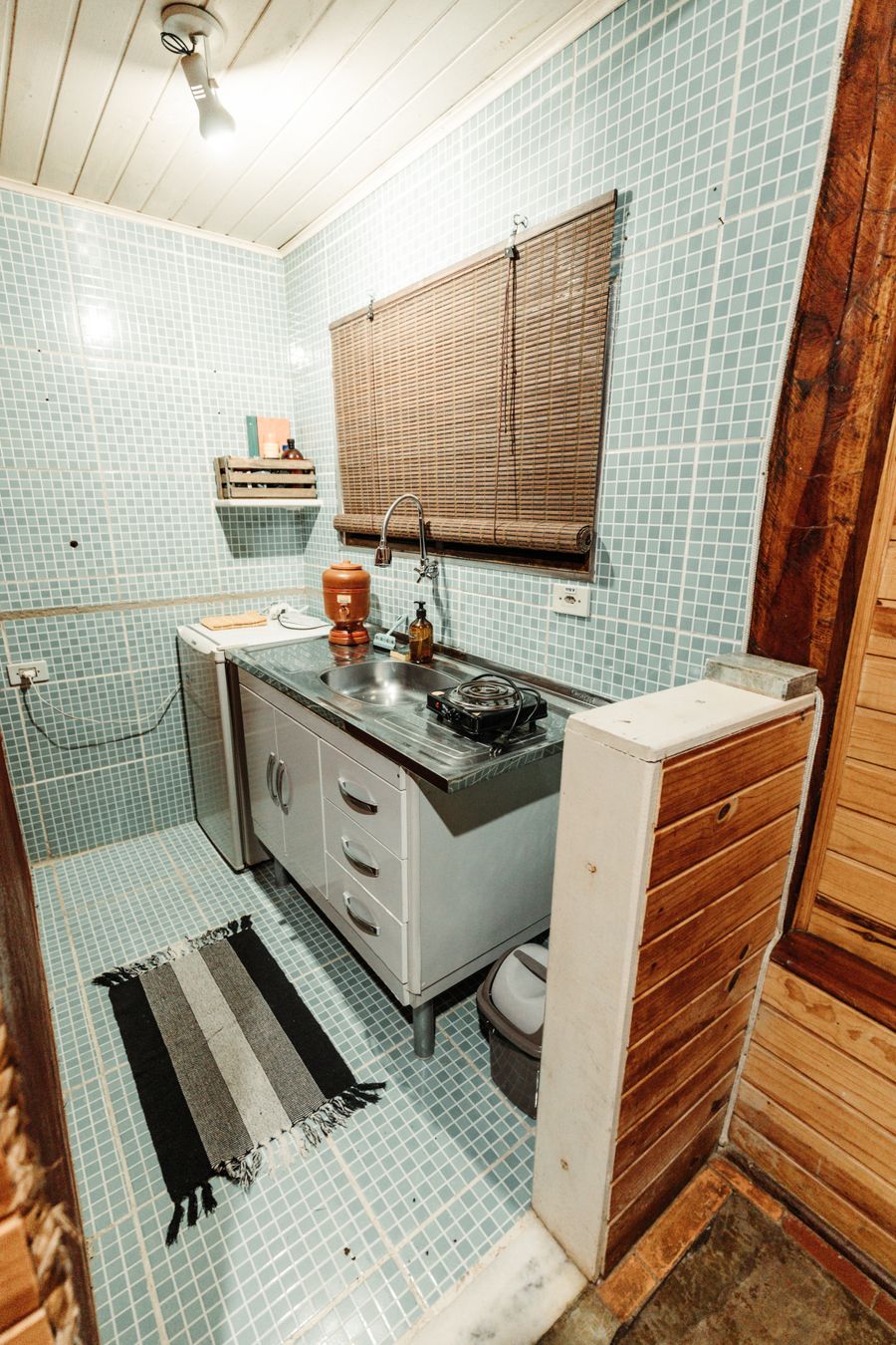 Compact modern apartment kitchen